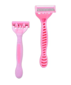 Trojité holicí strojky