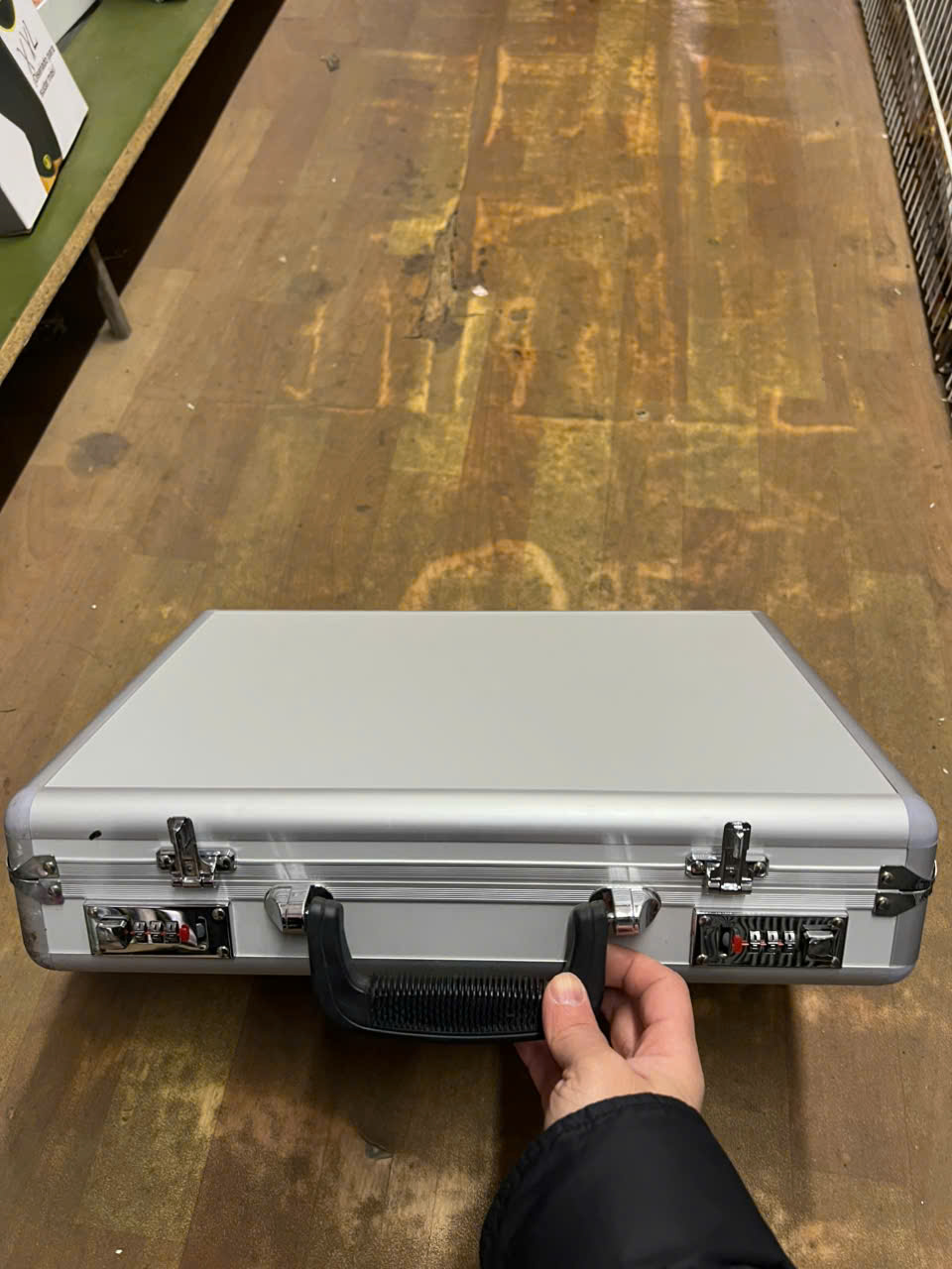 z7300143567569_8c3c21fd3dae8d27deb76b55a84dd254